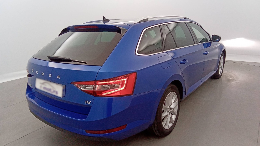 SKODA SuperbCombi Style 1.4 TSI PHEV 218 DSG6 STYLE - ref: 5-1323727 - Photo 10
