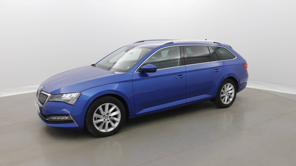 SKODA SuperbCombi Style 1.4 TSI PHEV 218 DSG6 STYLE - ref: 5-1323727 - Photo 2
