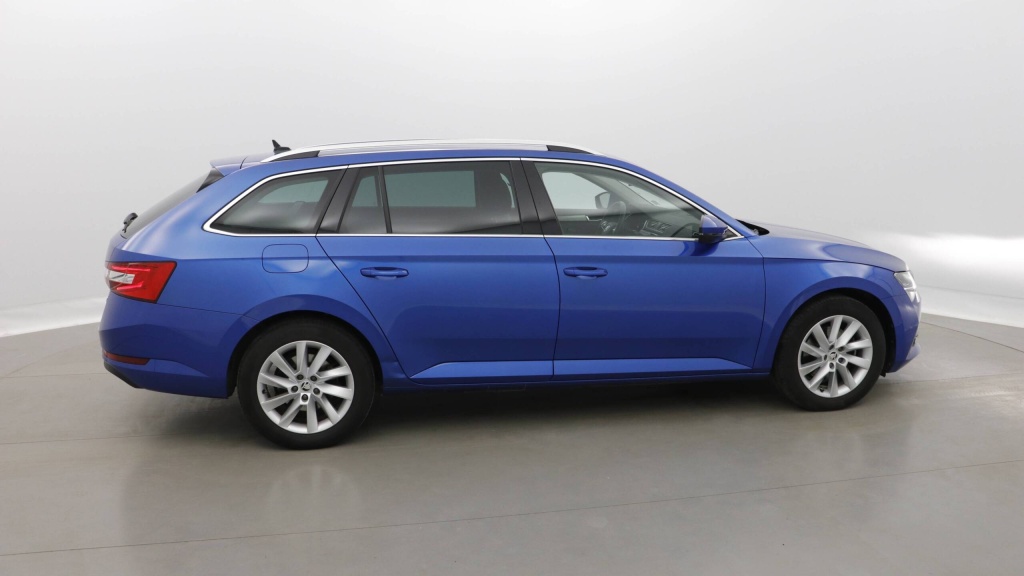 SKODA SuperbCombi Style 1.4 TSI PHEV 218 DSG6 STYLE - ref: 5-1323727 - Photo 7