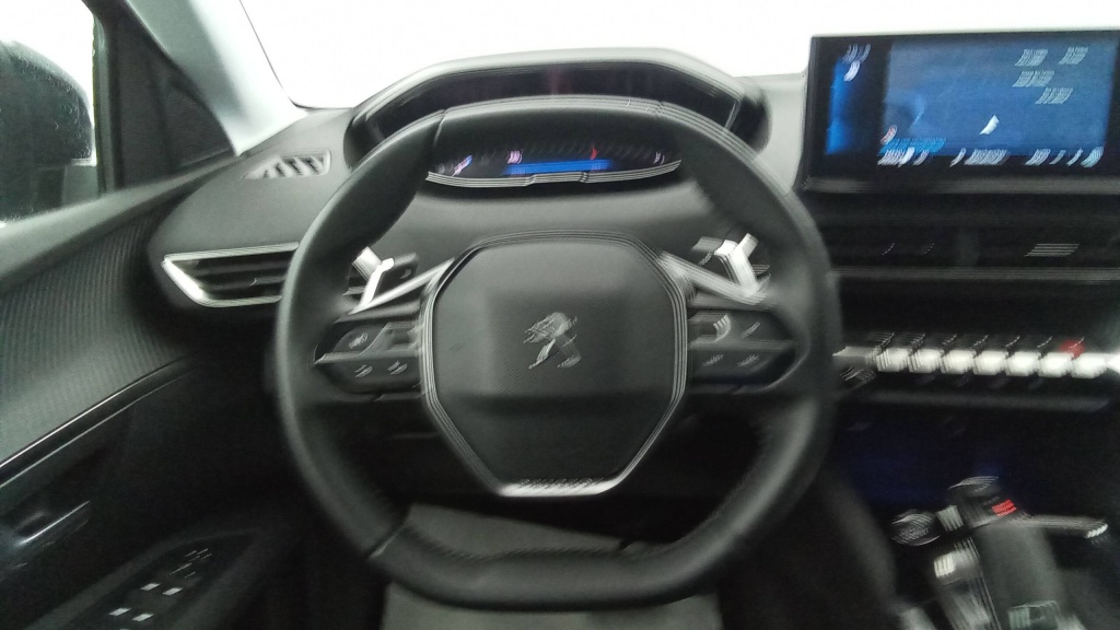 PEUGEOT 5008 Active Pack PURETECH 130 EAT8 ACTIVE PACK +GPS - ref: 5-1331000 - Photo 13
