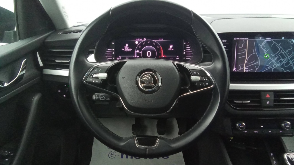 SKODA Kamiq Ambition 1.0 TSI 95 AMBITION +GPS +PDC AR/AV - ref: 5-1331118 - Photo 12