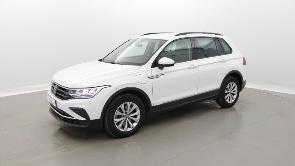 VOLKSWAGEN Tiguan Life EHYBRID 245 DSG6 LIFE +GPS +CAMERA - ref: 5-1331132 - Photo 18