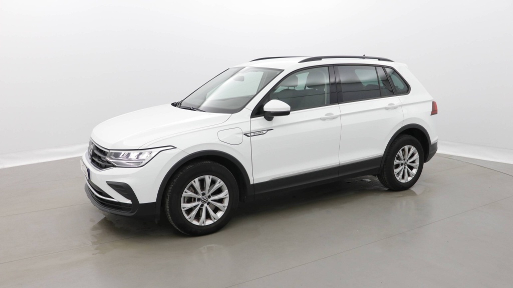 VOLKSWAGEN Tiguan Life EHYBRID 245 DSG6 LIFE +GPS +CAMERA - ref: 5-1331132 - Photo 19