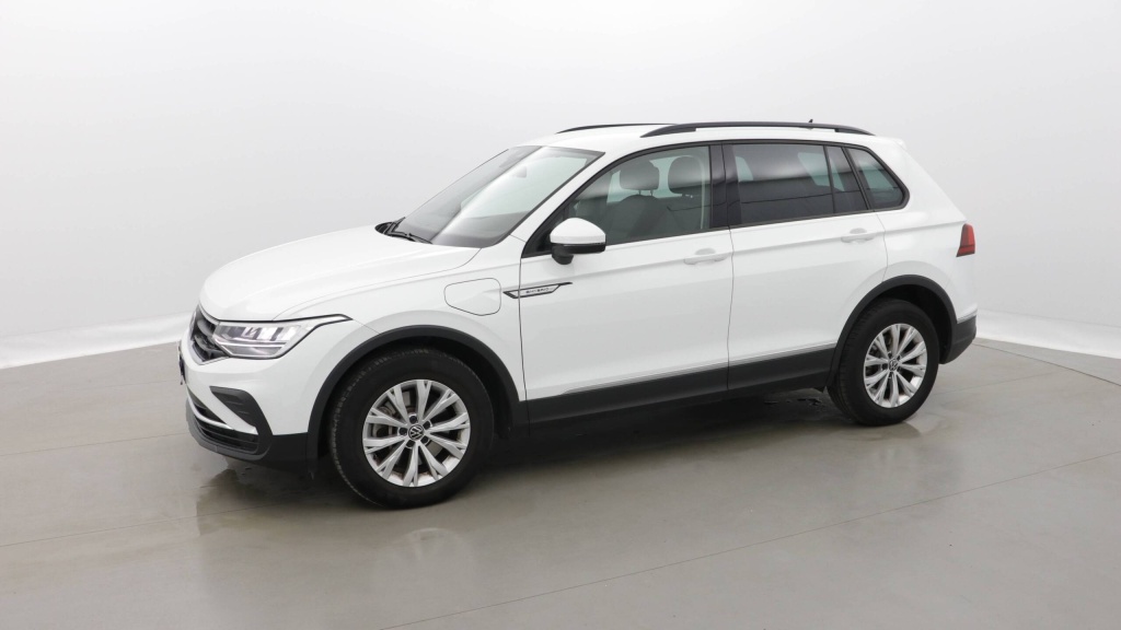 VOLKSWAGEN Tiguan Life EHYBRID 245 DSG6 LIFE +GPS +CAMERA - ref: 5-1331132 - Photo 20