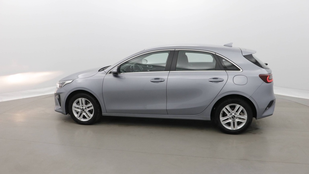 KIA Ceed Active 1.6 CRDI 136 ISG ACTIVE - ref: 5-1331277 - Photo 3