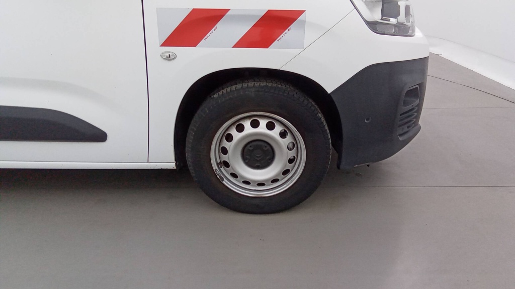 CITROEN Berlingo Van WORKER M 1000 BLUEHDI 130 EAT8 WORKER 3PL +GPS +PDC AR/AV - ref: 5-1331648 - Photo 11