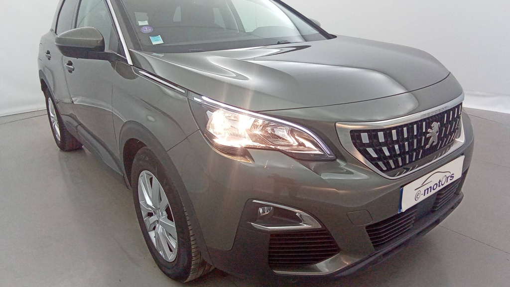 PEUGEOT 3008 Active PURETECH 130 ACTIVE - ref: 5-1331691 - Photo 9