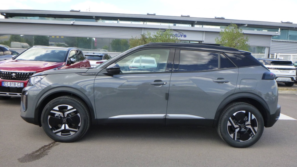 PEUGEOT 2008 GT HYBRID 145 E-DCS6 GT +TOIT PANO - ref: 5-1332159 - Photo 8