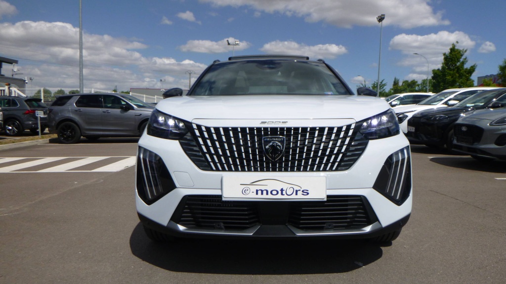 PEUGEOT 2008 GT HYBRID 145 E-DCS6 GT +TOIT PANO - ref: 5-1332168 - Photo 2