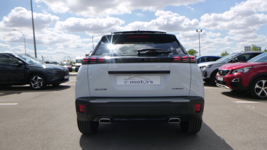 PEUGEOT 2008 GT HYBRID 145 E-DCS6 GT +TOIT PANO - ref: 5-1332168 - Photo 6