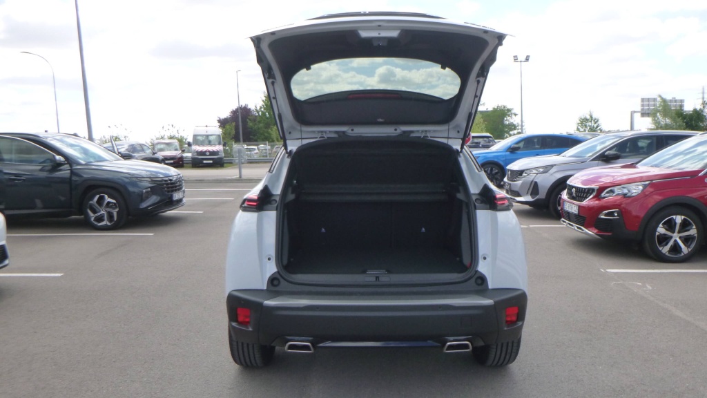 PEUGEOT 2008 GT HYBRID 145 E-DCS6 GT +TOIT PANO - ref: 5-1332169 - Photo 19