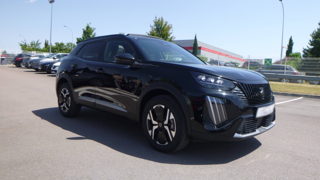 PEUGEOT 2008 GT HYBRID 145 E-DCS6 GT +TOIT PANO - ref: 5-1332189 - Photo 3