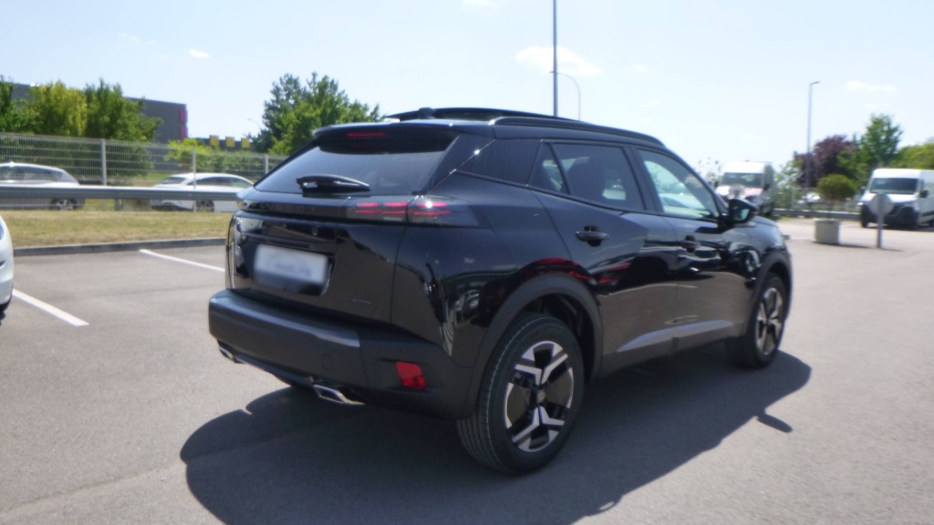 PEUGEOT 2008 GT HYBRID 145 E-DCS6 GT +TOIT PANO - ref: 5-1332189 - Photo 5