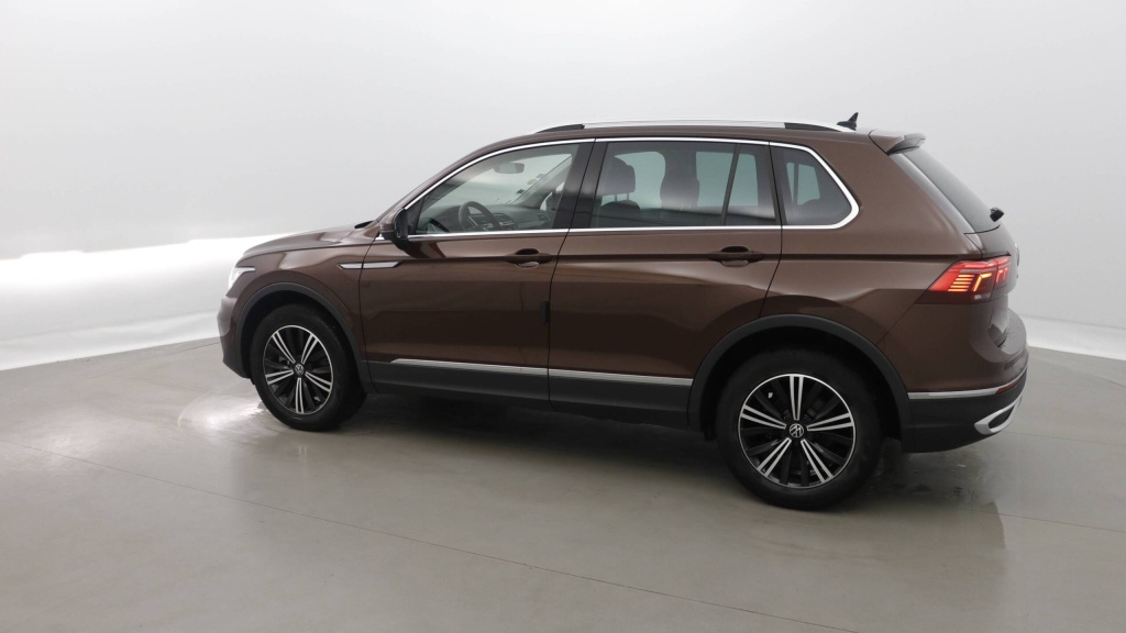 VOLKSWAGEN Tiguan Elegance 2.0 TDI 200CH DSG7 4MOTION - ELEGANCE - ref: 5-1332810 - Photo 3