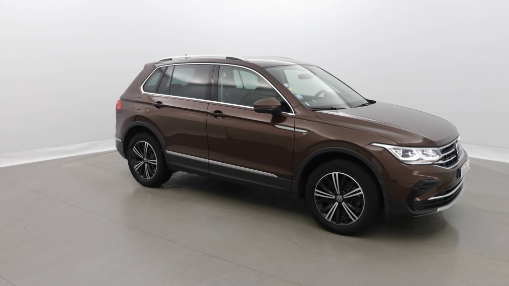 VOLKSWAGEN Tiguan Elegance 2.0 TDI 200CH DSG7 4MOTION - ELEGANCE - ref: 5-1332810 - Photo 8
