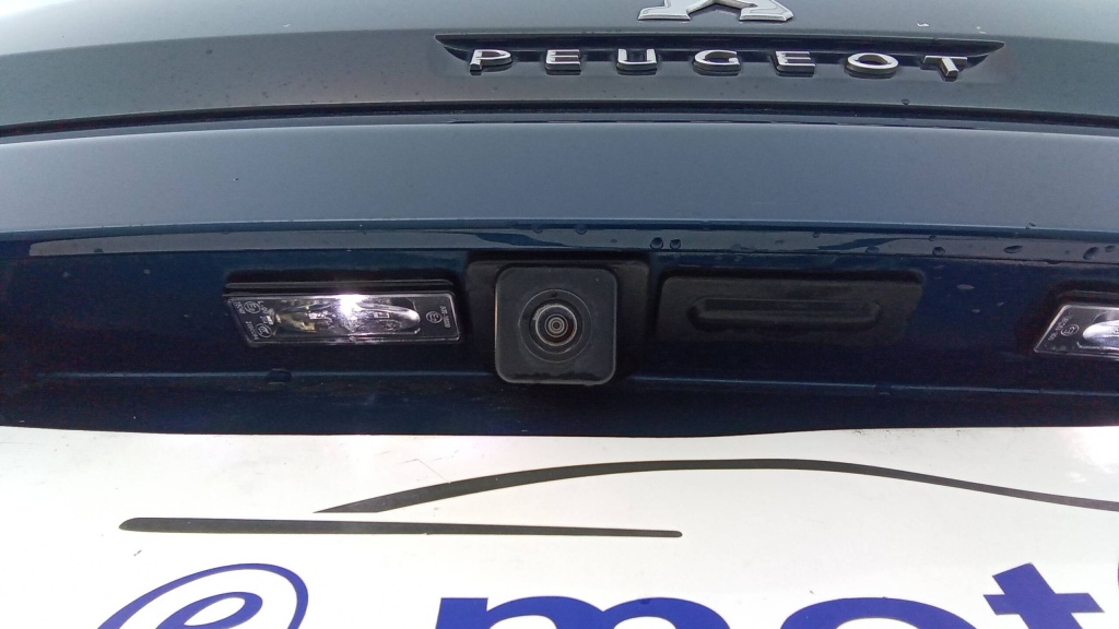 PEUGEOT 3008 Allure HYBRID 225 E-EAT8 ALLURE - ref: 5-1333235 - Photo 12