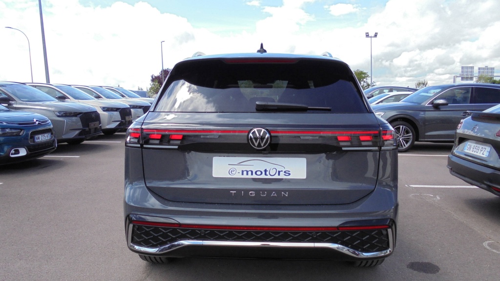 VOLKSWAGEN Tiguan R-Line TDI 150 DSG7 R-LINE +PACK CONFORT +PACK D'AIDES A LA CONDUITE +MATRIX LED - ref: 5-1333867 - Photo 6