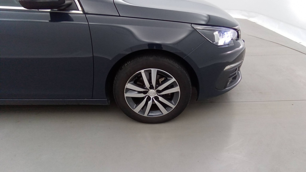 PEUGEOT 308 Allure PURETECH 130 EAT8 ALLURE - ref: 5-1336475 - Photo 11