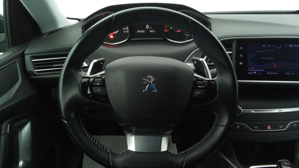 PEUGEOT 308 Allure PURETECH 130 EAT8 ALLURE - ref: 5-1336475 - Photo 13