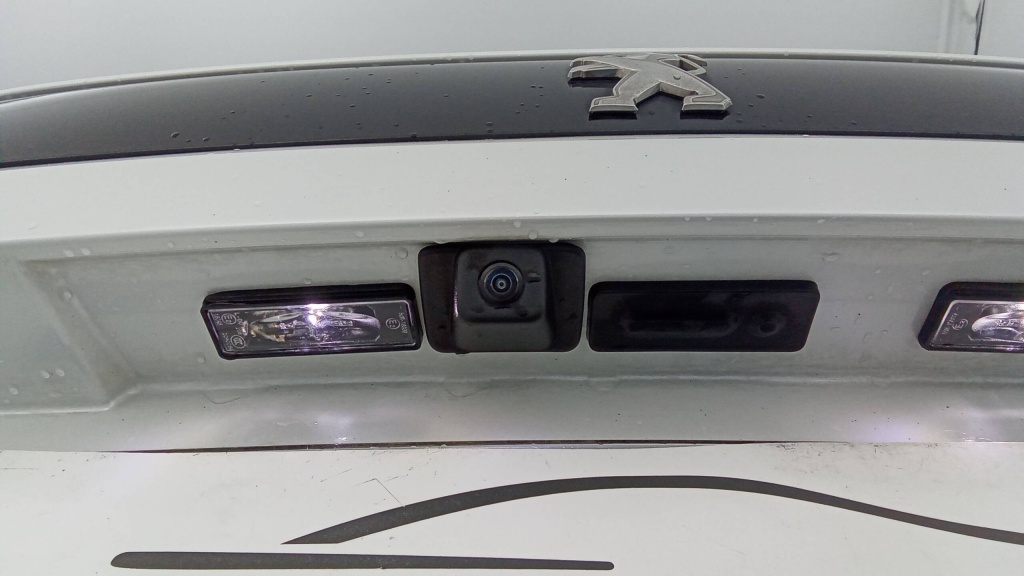 PEUGEOT 508 SW Allure PURETECH 130 EAT8 ALLURE - ref: 5-1338598 - Photo 12
