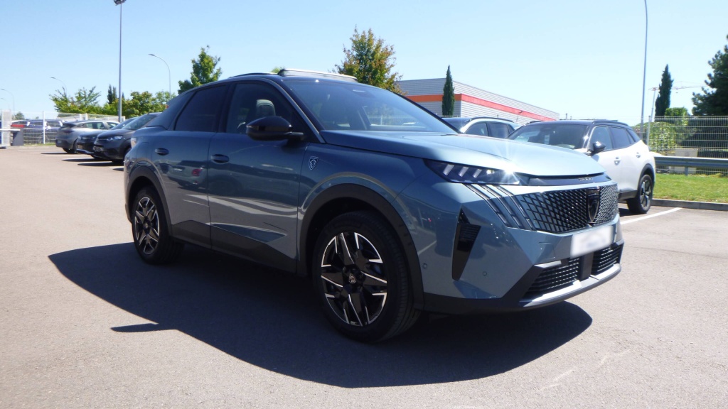 PEUGEOT 3008 GT HYBRID 145 E-DCS6 GT +TOIT OUVRANT +PACK 360  - ref: 5-1338617 - Photo 3