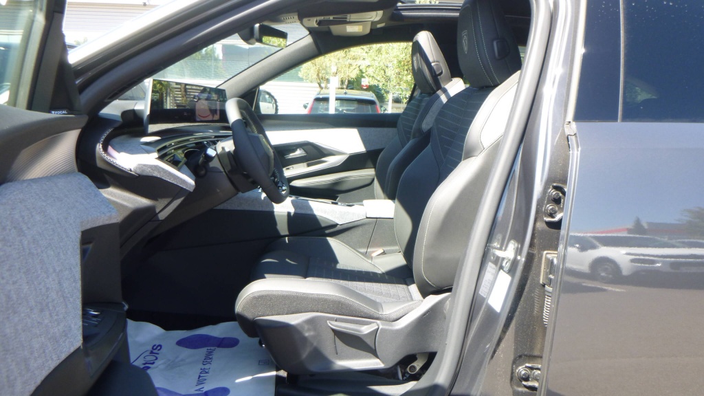 PEUGEOT 3008 GT HYBRID 145 E-DCS6 GT +TOIT OUVRANT +PACK 360 - ref: 5-1338618 - Photo 17