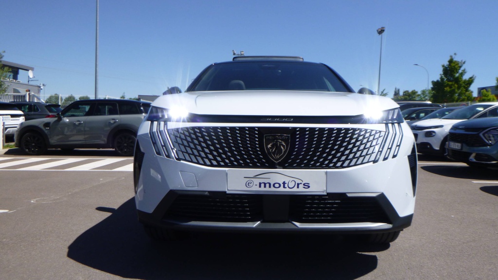 PEUGEOT 3008 GT HYBRID 145 E-DCS6 GT +TOIT OUVRANT +PACK 360 - ref: 5-1338619 - Photo 2