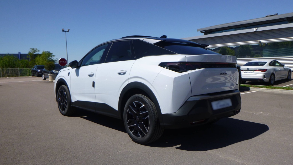 PEUGEOT 3008 GT HYBRID 145 E-DCS6 GT +TOIT OUVRANT +PACK 360 - ref: 5-1338619 - Photo 7