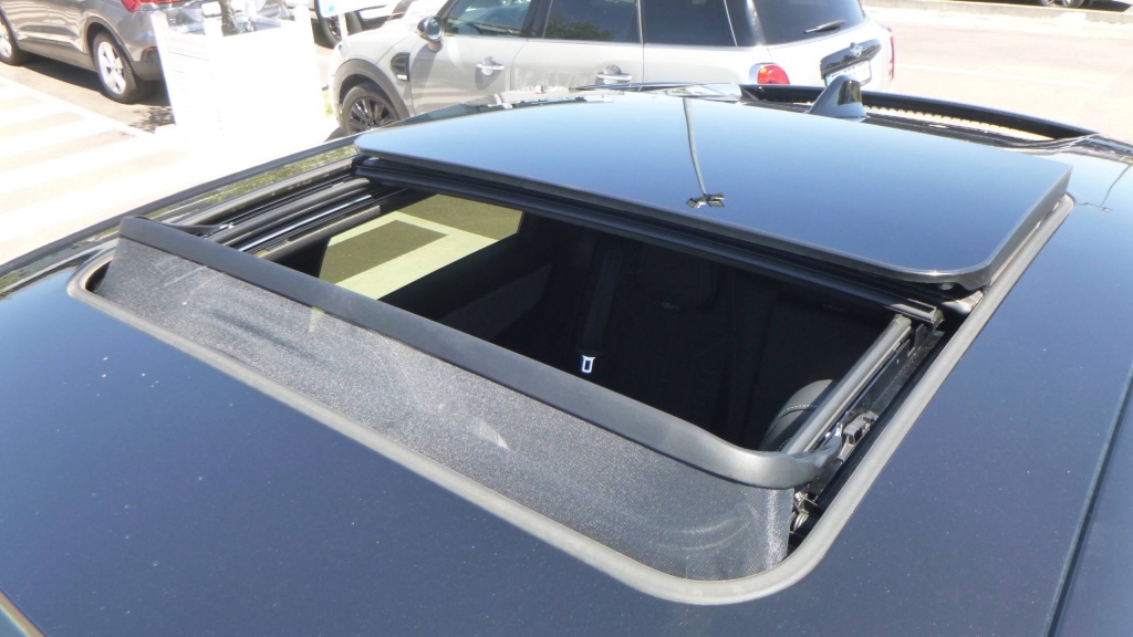 PEUGEOT 3008 GT HYBRID 145 E-DCS6 GT +TOIT OUVRANT +PACK 360 - ref: 5-1338620 - Photo 13