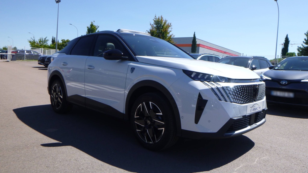 PEUGEOT 3008 GT HYBRID 145 E-DCS6 GT +TOIT OUVRANT +PACK 360 - ref: 5-1338620 - Photo 3