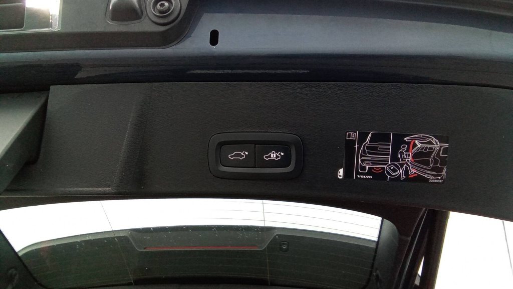 VOLVO XC40 Inscription T4 RECHARGE 129+82 DCT7 MOMENTUM +GPS +CAMERA - ref: 5-1338688 - Photo 14