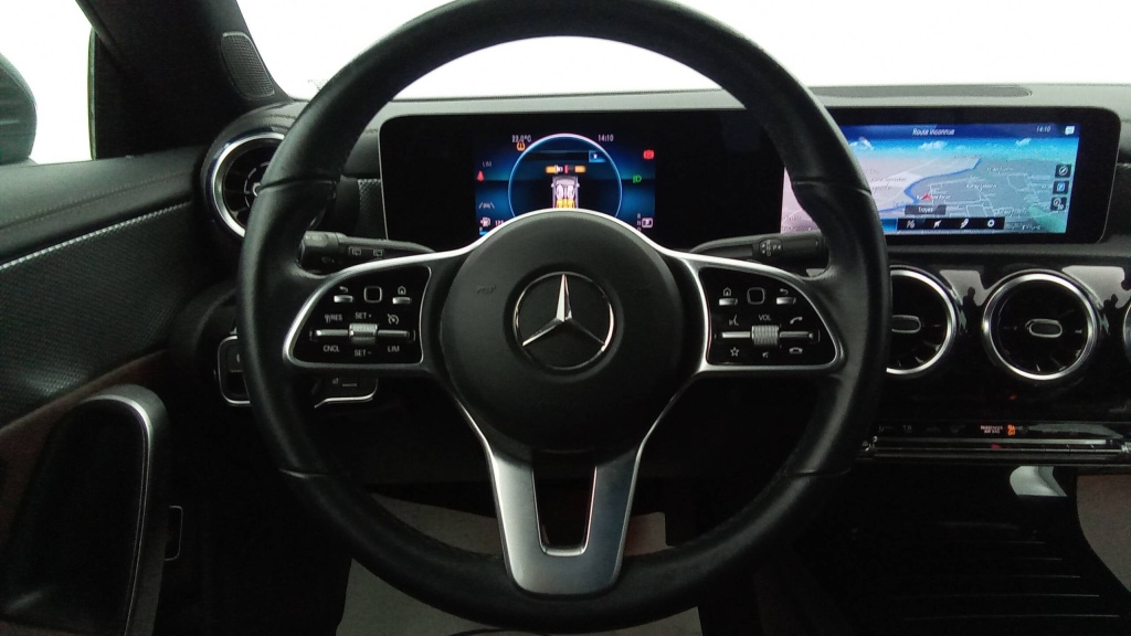 MERCEDES CLA Shooting Break Progressive Line 200D 8G-DCT PROGRESSIVE LINE - ref: 5-1339471 - Photo 13
