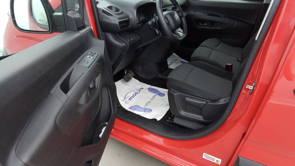 CITROEN Berlingo Van DRIVER M 650 BLUEHDI 130 EAT8 DRIVER 3PL +GPS - ref: 5-1339560 - Photo 13