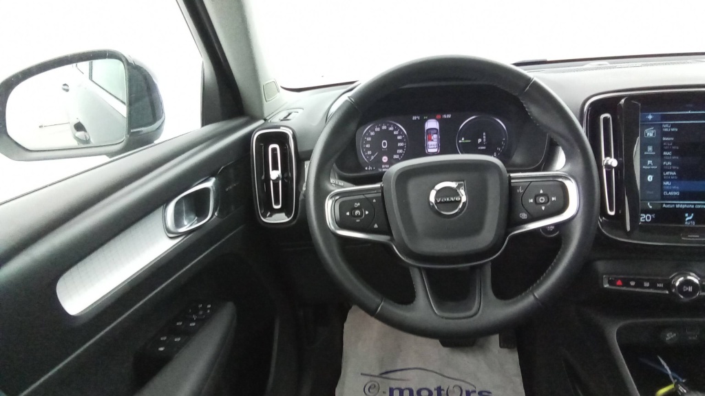 VOLVO XC40 Momentum T5 TWIN ENGINE 180+82 DCT7 MOMENTUM +TOIT +GPS - ref: 5-1340487 - Photo 16