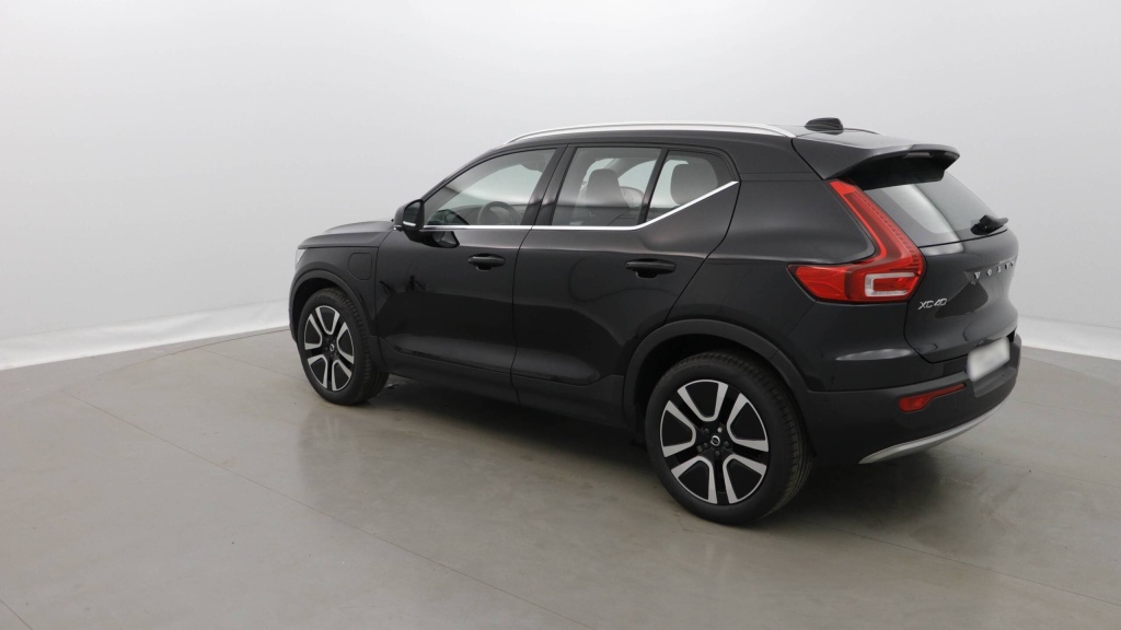 VOLVO XC40 Momentum T5 TWIN ENGINE 180+82 DCT7 MOMENTUM +TOIT +GPS - ref: 5-1340487 - Photo 4