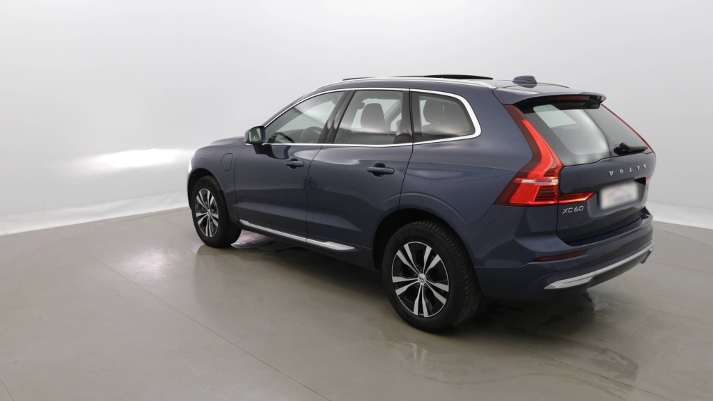 VOLVO XC60 R-Design T6 RECHARGE AWD 253+87 GEARTRONIC 8 START +CUIR +TOIT - ref: 5-1340583 - Photo 4