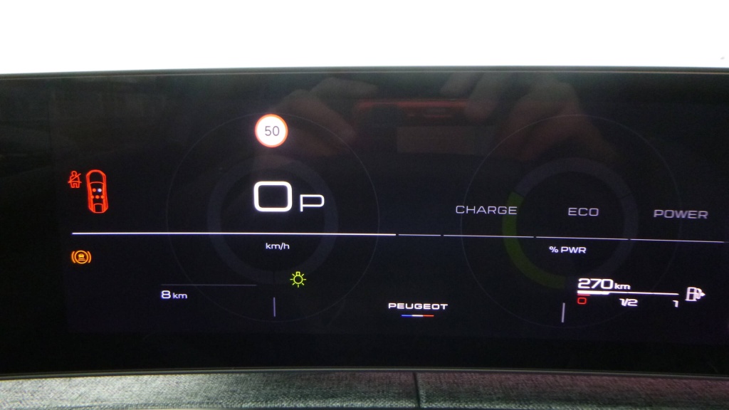 PEUGEOT 3008 Allure HYBRID 145 E-DCS6 ALLURE +PACK PANORAMIC NAVIGATION - ref: 5-1341346 - Photo 13