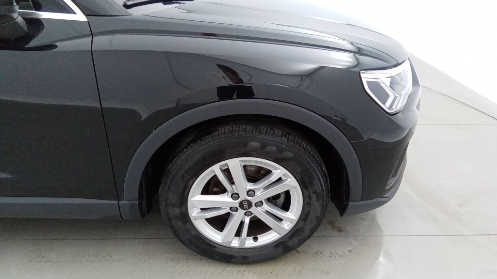 AUDI Q3 Design 35 TFSI 150 S TRONIC 7 DESIGN +GPS +CAMERA - ref: 5-1342336 - Photo 11