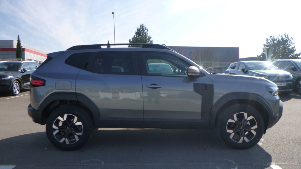 DACIA Duster Extreme TCE 130 4X4 EXTREME - ref: 5-1345231 - Photo 4