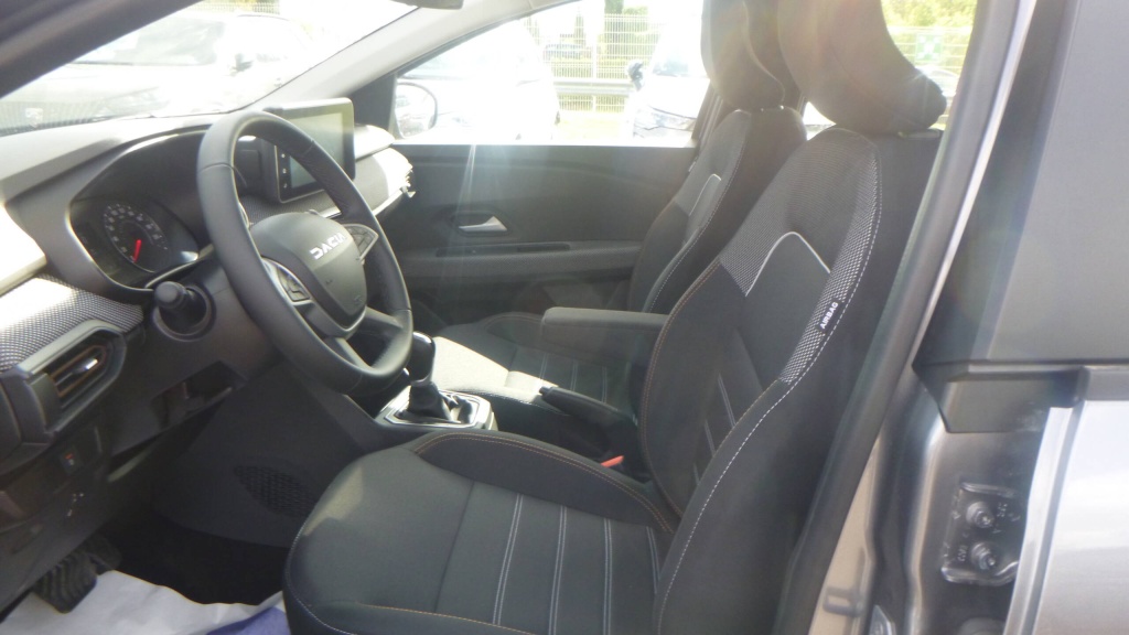 DACIA Sandero Stepway Expression TCE 90 CVT GSR2 STEPWAY EXPRESSION - ref: 5-1346054 - Photo 16