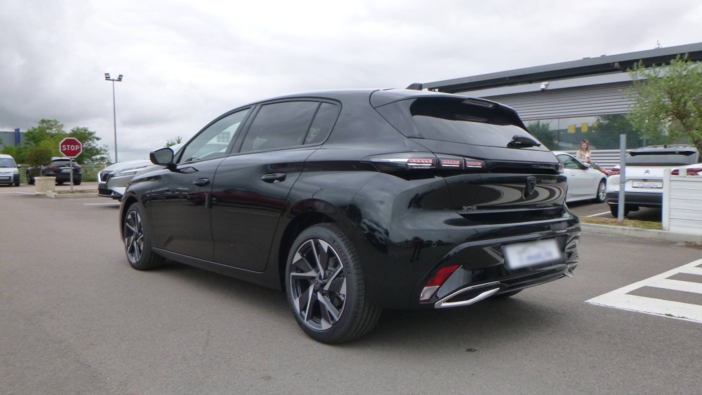 PEUGEOT 308 Allure BLUEHDI 130 S&S EAT8 ALLURE +PACK ACCESS - ref: 5-1348992 - Photo 7