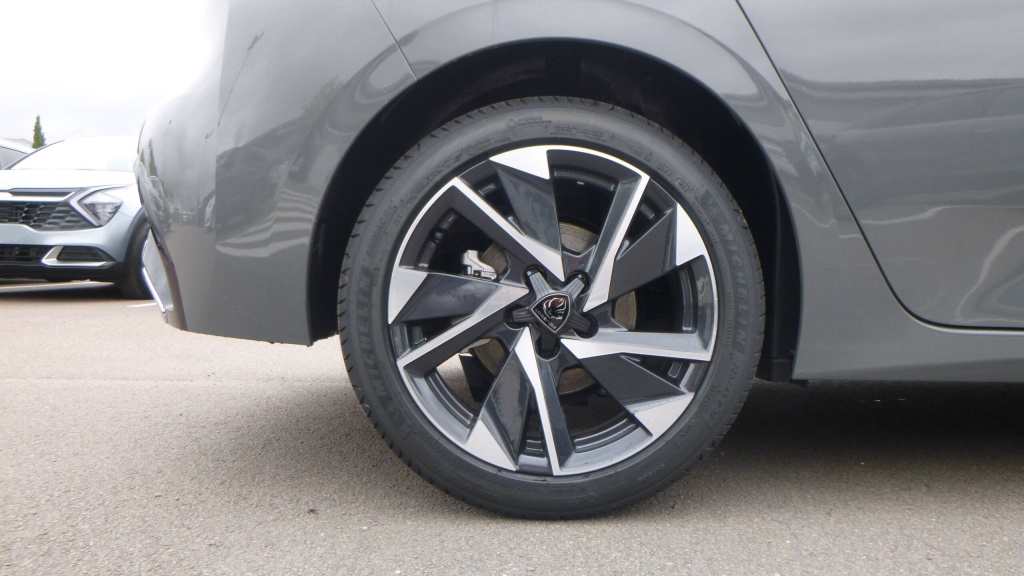 PEUGEOT 308 Allure BLUEHDI 130 S&S EAT8 ALLURE +PACK ACCESS - ref: 5-1349023 - Photo 11