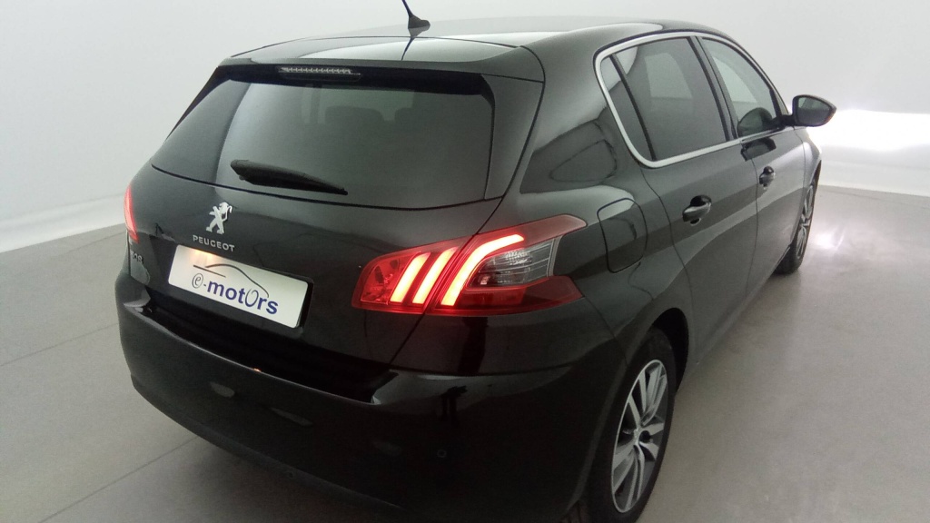 PEUGEOT 308 Allure PURETECH 130 EAT8 ALLURE - ref: 5-1349438 - Photo 10