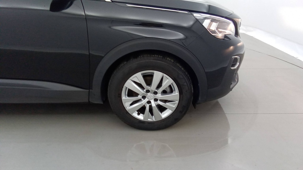PEUGEOT 5008 Active PURETECH 130 EAT8 ACTIVE +CAMERA +PDC AR/AV - ref: 5-1351975 - Photo 11