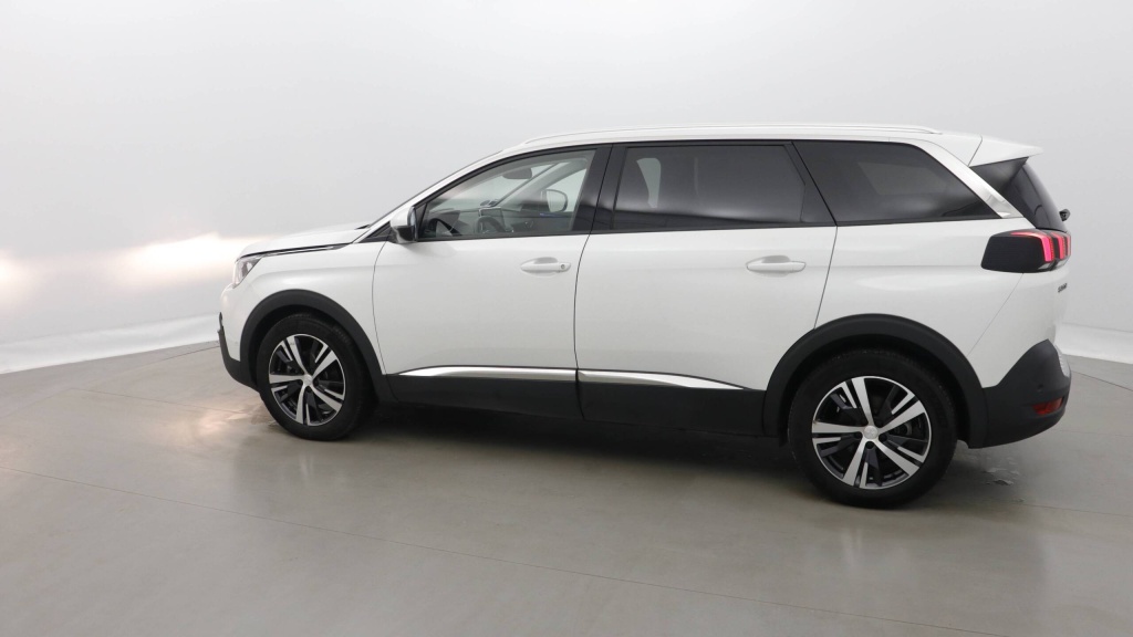 PEUGEOT 5008 Allure PURETECH 130 EAT8 ALLURE - ref: 5-1357210 - Photo 2