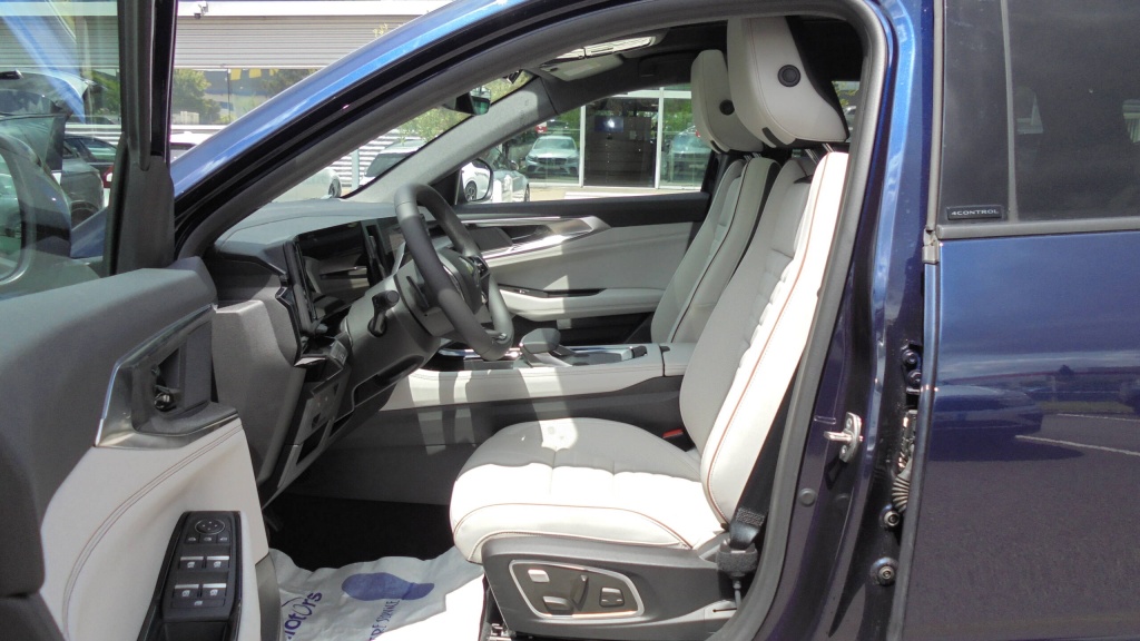 RENAULT Espace Iconic ESPACE E-TECH FULL HYBRID 200 ICONIC 7PL +TOIT VITRE + HI-FI HARMAN - ref: 5-1358539 - Photo 17