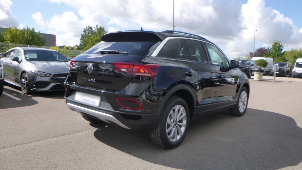 VOLKSWAGEN T-Roc VW Edition TDI 150 DSG7 VW EDITION +SIEGES AV CHAUFFANTS +ALARME - ref: 5-1359678 - Photo 5