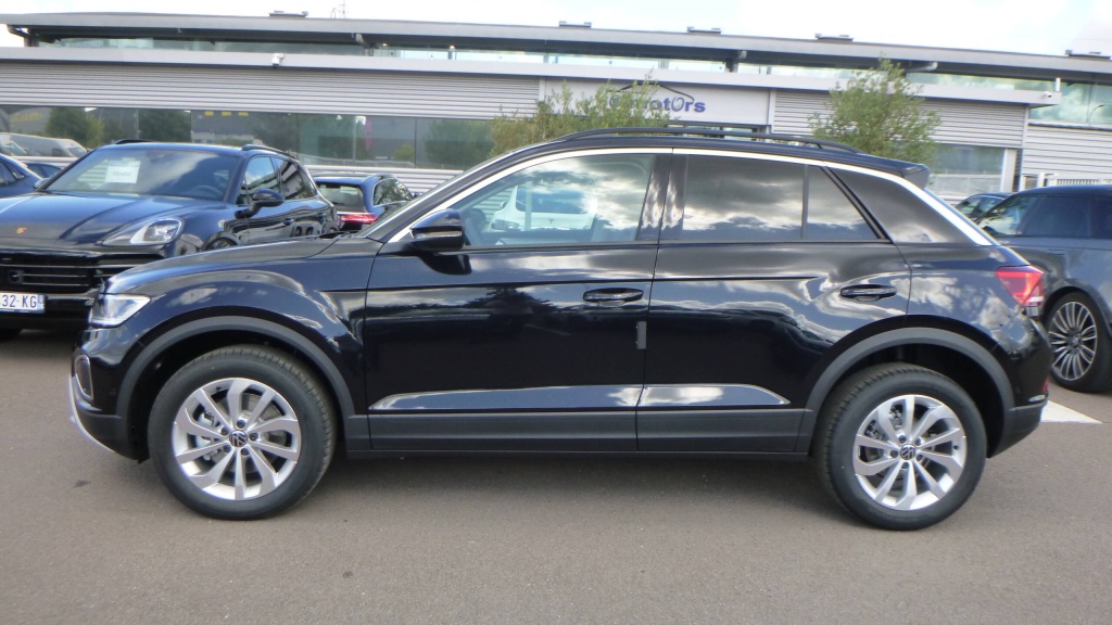 VOLKSWAGEN T-Roc VW Edition TDI 150 DSG7 VW EDITION +SIEGES AV CHAUFFANTS +ALARME - ref: 5-1359680 - Photo 8