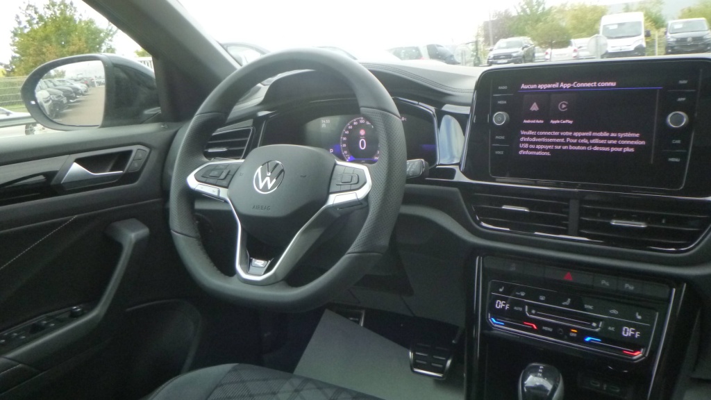 VOLKSWAGEN T-Roc R-Line Edition TDI 150 DSG7 R-LINE EDITION +JANTES 19