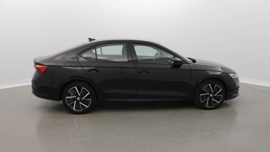 SKODA Octavia Ambition 1.4 TSI PHEV 204 DSG6E AMBITION +ACC +PDC AV - ref: 5-1360924 - Photo 7